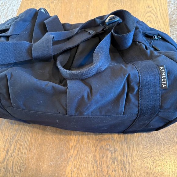 Athleta Kinetic Gym Duffle Bag Travel Weekender Black - Picture 10 of 16